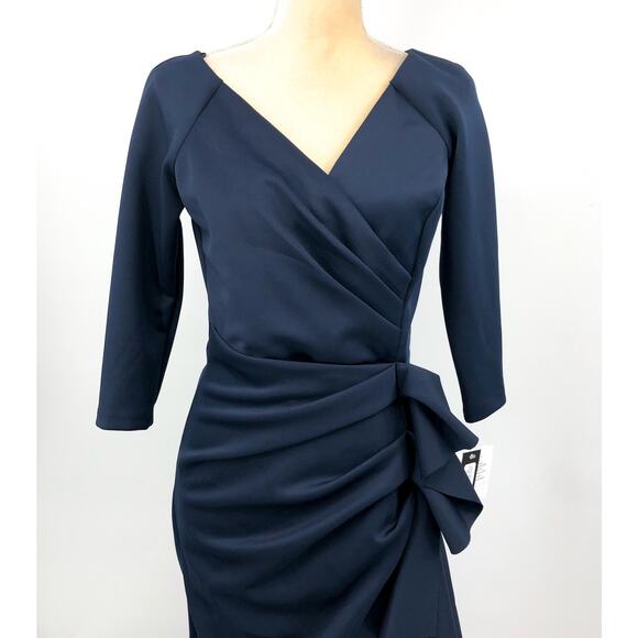 XSCAPE Women's Ruched Scuba Ruffle Gown Size 8 Midnight Blue 3/4 Sleeves NWT - Picture 4 of 10